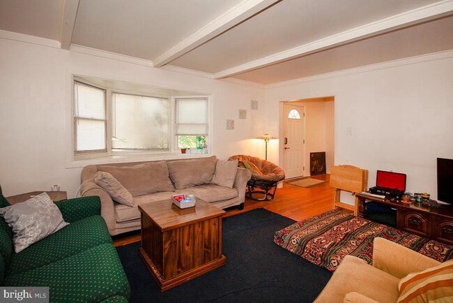 Building Photo - 316 Swarthmore Rd