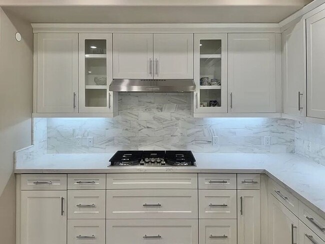 Building Photo - 16750 Coyote Bush Dr