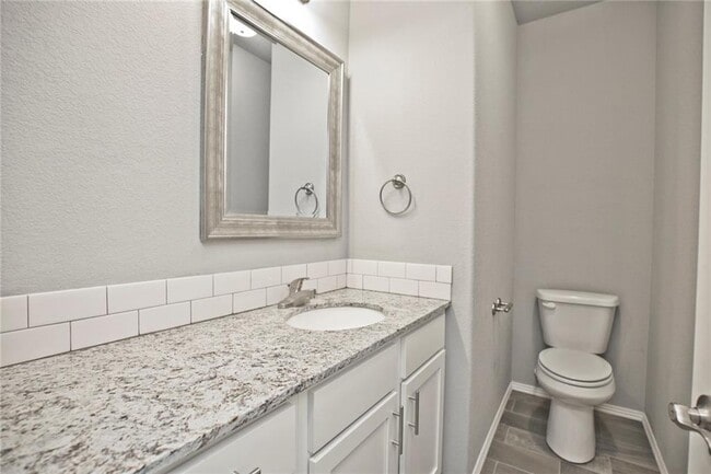 Building Photo - 1287 N Sicily Ln