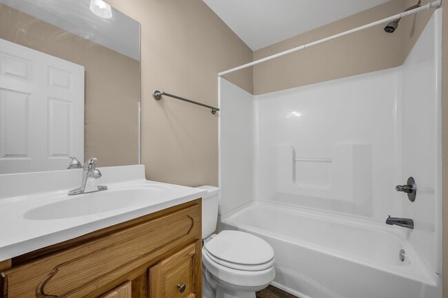 Building Photo - 1911 9th Ave N