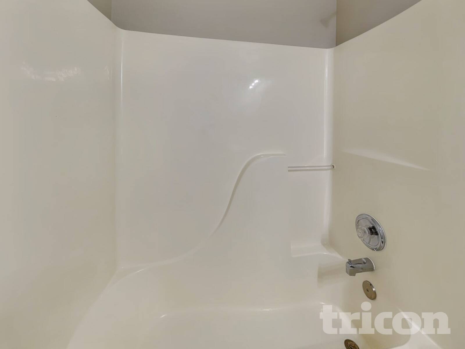 Building Photo - 676 Blue Meadow Dr