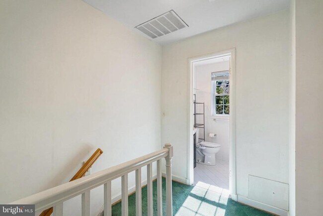 Building Photo - 2836 S Abingdon St