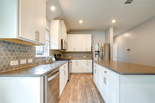 Building Photo - 11442 Harmony Summit Trce