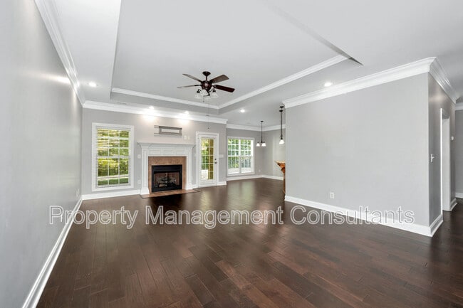 Building Photo - 108 Blackwood Dr NW