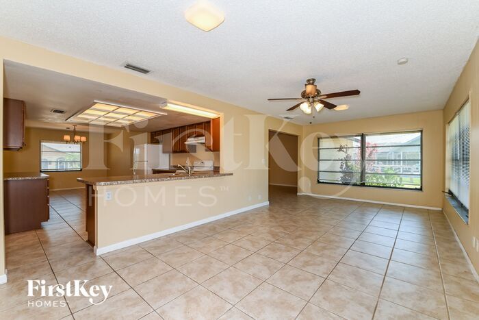Building Photo - 2511 Broad Ranch Dr