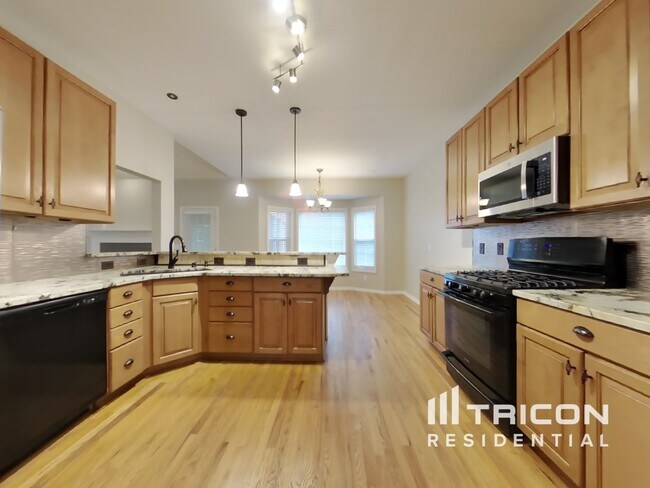 Building Photo - 7437 Mason Falls Ct