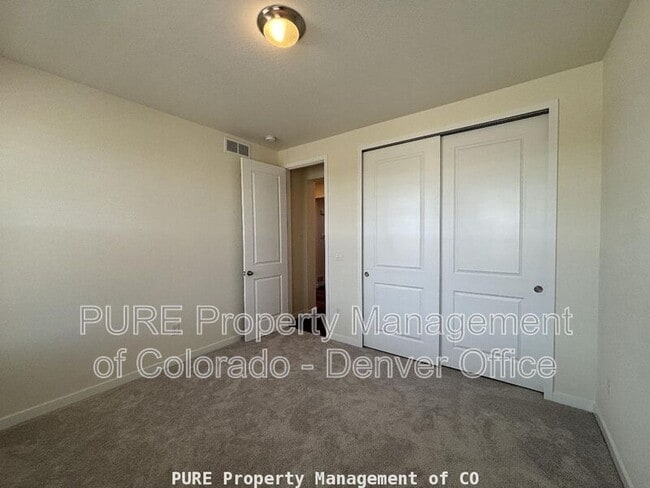 Building Photo - 933 S Eaton Park Way