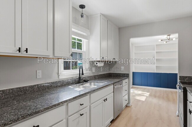 Building Photo - 5008 Chelsea Brook Ln