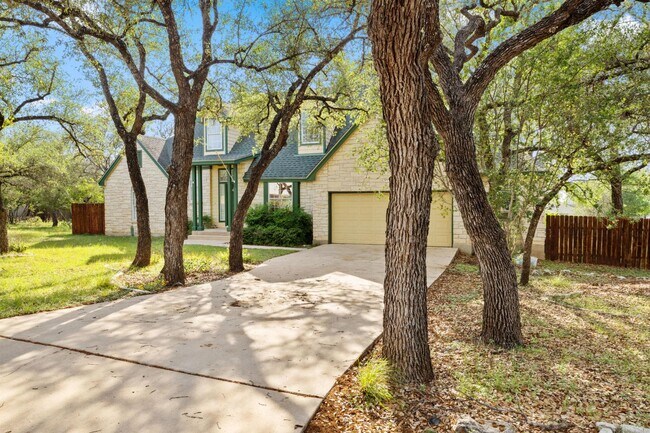 Building Photo - 500 Errol Dr