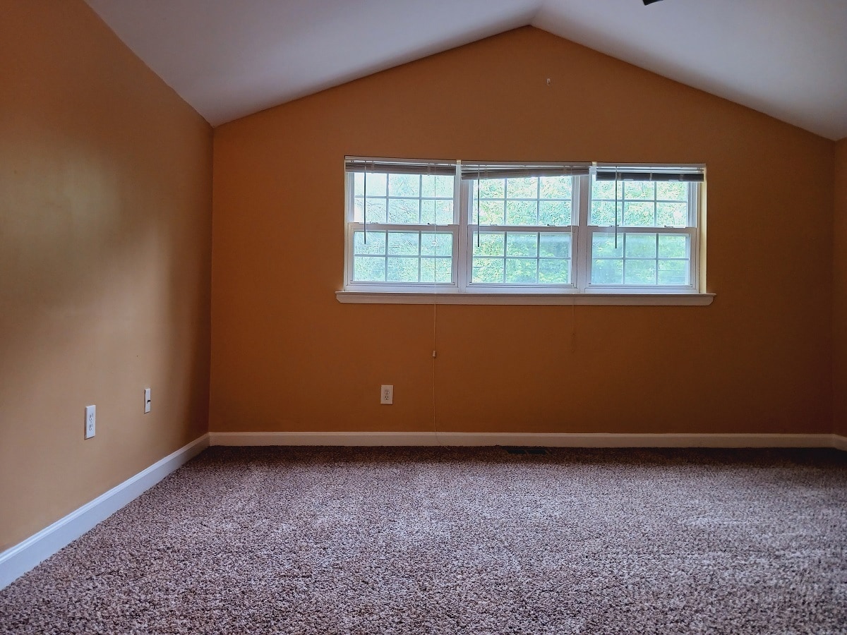 Building Photo - 2603 Hamlin St NE