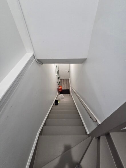 Building Photo - 3840 S Albany Ave