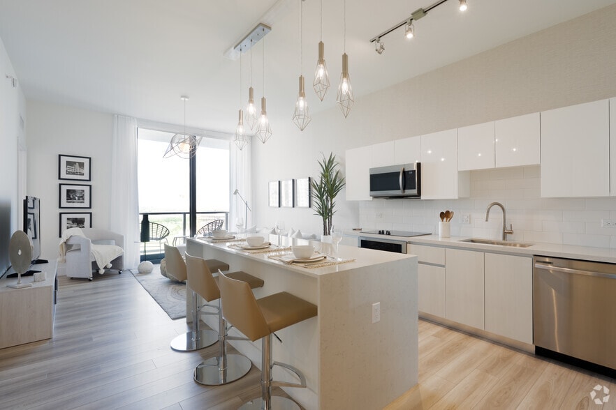 1BR, 1BA - 859SF - Kitchen - Mondrian Hallandale Beach Residences