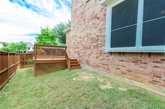 Building Photo - 3920 Autumn Ln