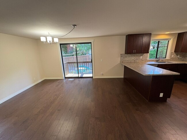 Building Photo - 4300 Bryce Dr