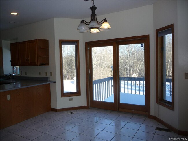 Building Photo - 49 Lane Gate Rd