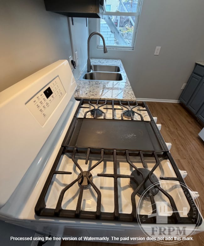 Building Photo - 1879 N Main St