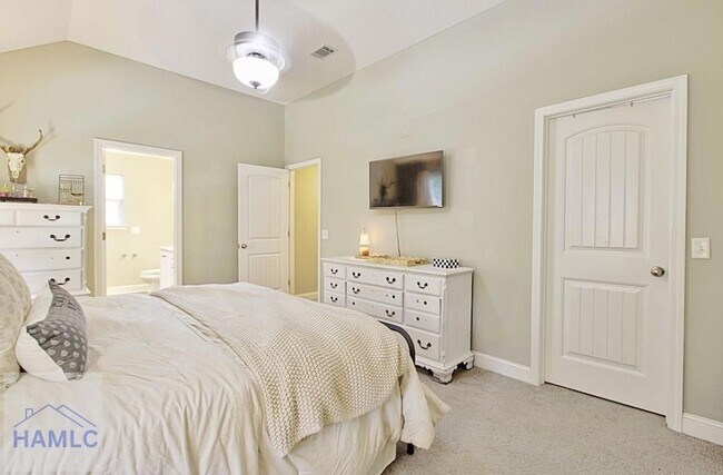 Building Photo - 1208 Cypress Fall Cir