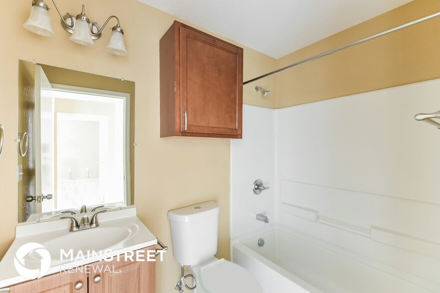 Building Photo - 6006 Wisteria Hill