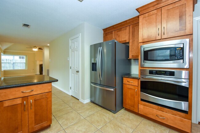 Building Photo - 11914 Normont Dr