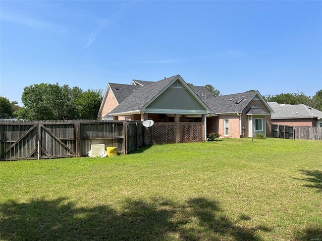 Building Photo - 9418 Huntingdon Ct