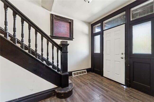 Building Photo - Pittsburgh Section 8 Housing Available NOW