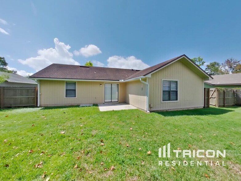 Building Photo - 3240 Avocet Ln