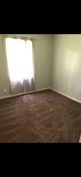 Building Photo - 929 Union Ave