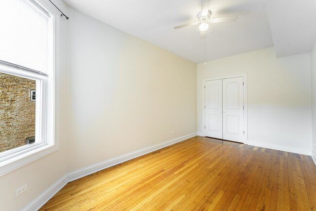 Building Photo - 4706 W Adams St