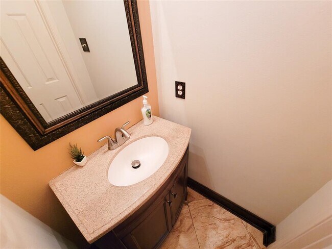 Building Photo - 11811 Champions Grove Ln
