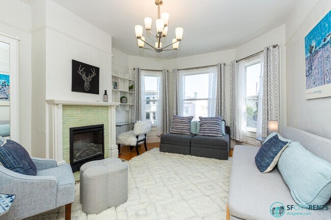 Building Photo - Castro: UNFURNISHED Top Floor Flat w/ Private Deck, W/D in unit & Garage Parking