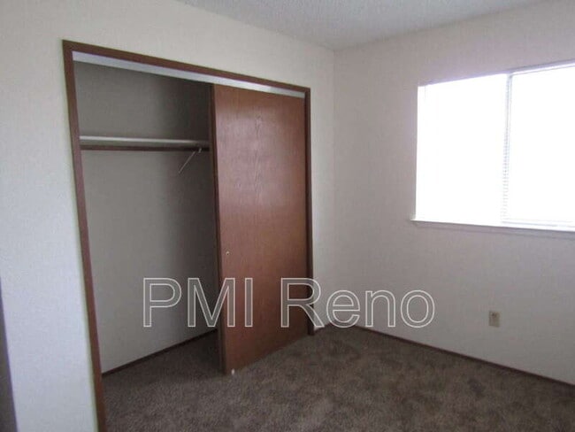 Building Photo - 3630 Gypsum Rd