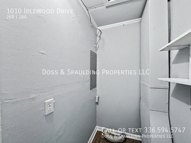 Building Photo - 1010 Idlewood Dr