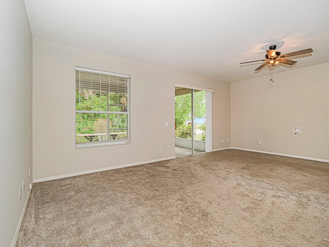 Building Photo - 7916 105th Ct