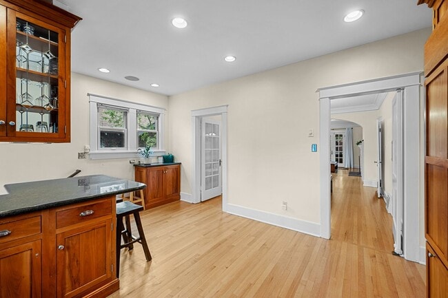 Building Photo - Gorgeous Wash Park Bungalow!