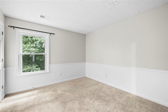 Building Photo - 2371 Traywick Chase