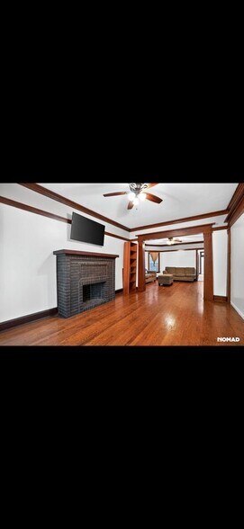 Building Photo - 2332 S Marshall Blvd