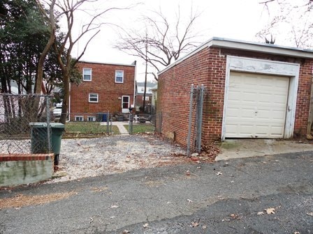 Building Photo - 1334 Hamlin St NE