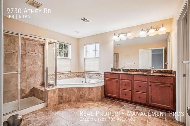 Building Photo - 9730 Athey Rd