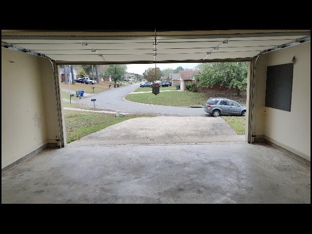 Building Photo - 1405 Appalachian Dr