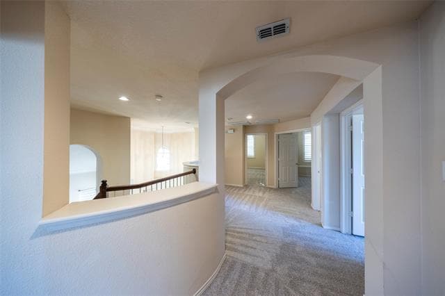 Building Photo - 9208 Longview Dr