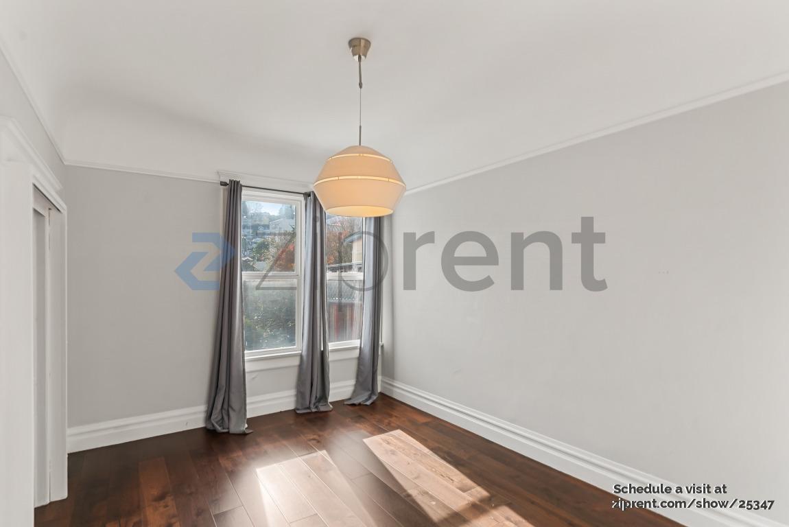 Building Photo - 369 29th St