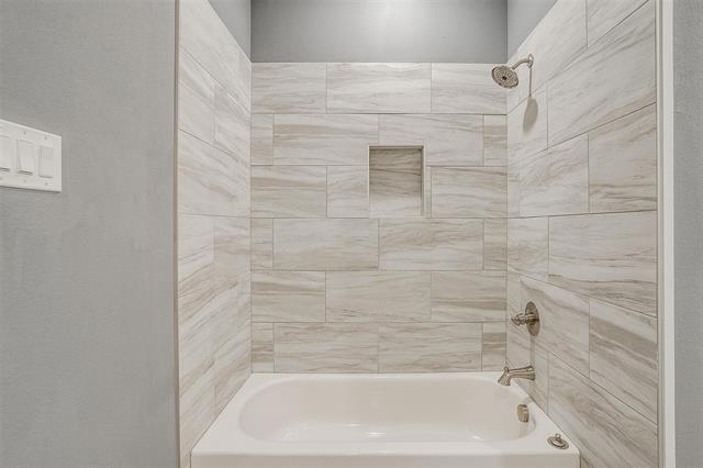 Building Photo - 1117 E Cantey St