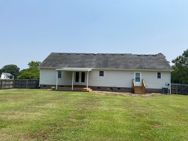 Building Photo - Charming 4BR/3BA Home in Azalea Acres – A Must-See