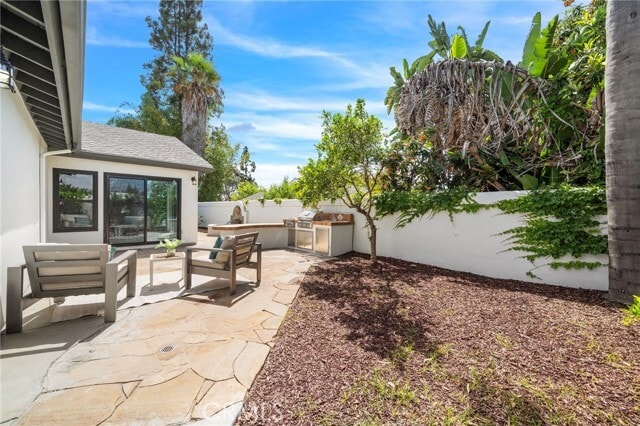 Building Photo - 25981 Cordillera Dr