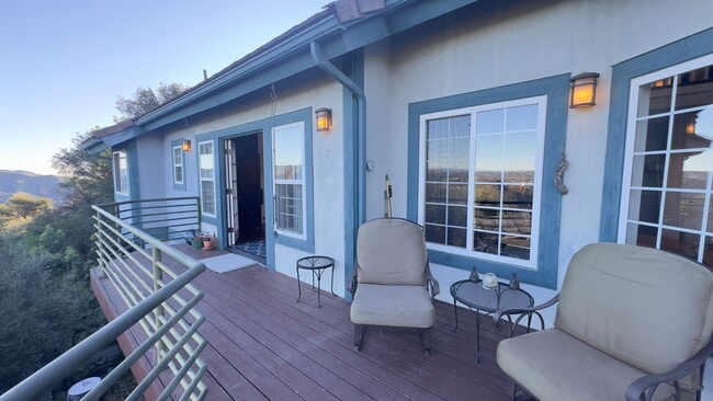 Building Photo - 20641 Medley Ln