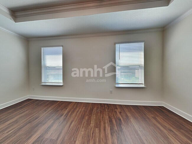 Building Photo - 2134 Saffron Walden Dr