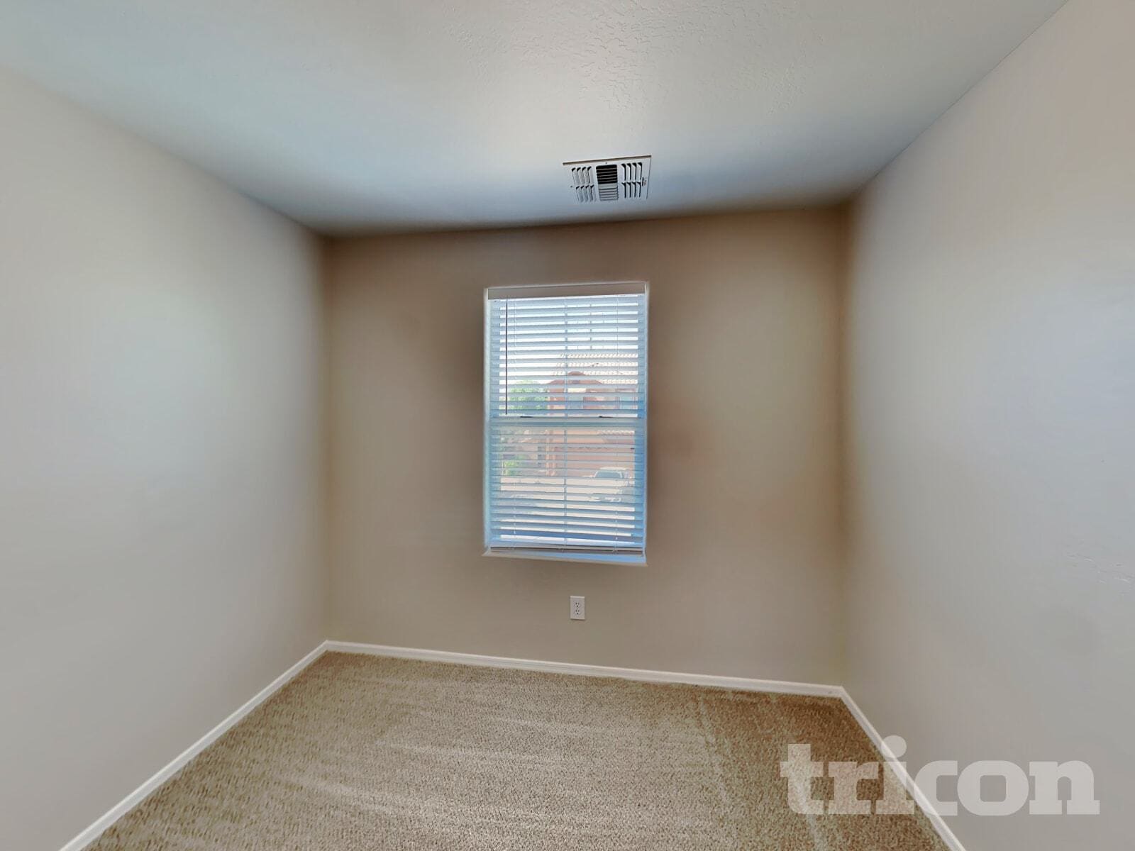 Building Photo - 4843 W Dunbar Dr