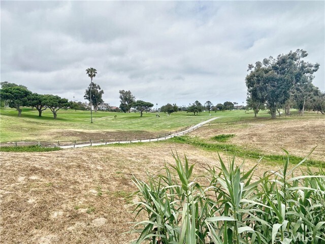 Building Photo - 108 E Avenida San Gabriel