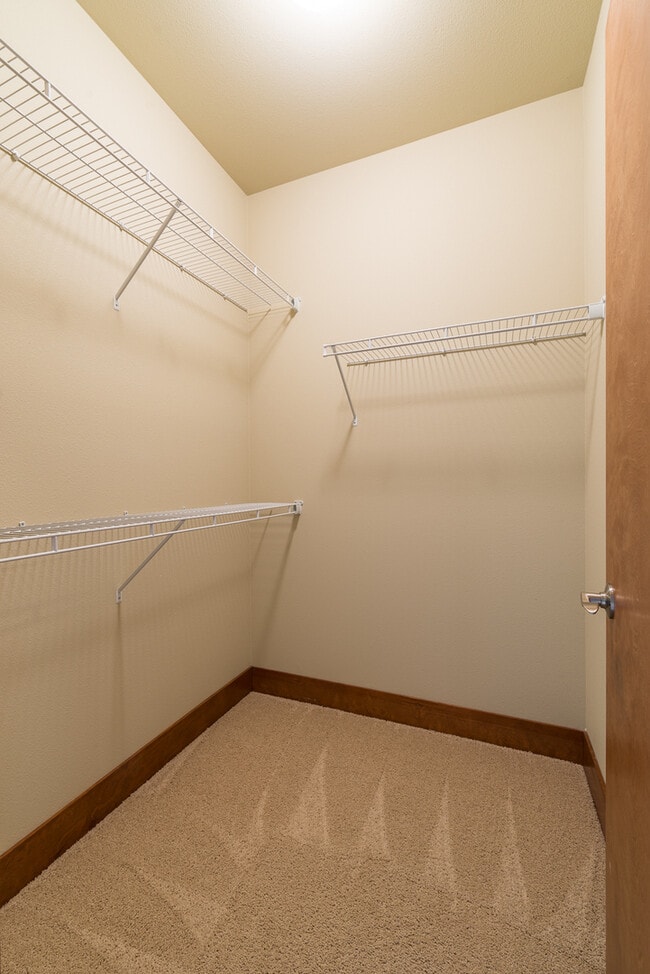 Building Photo - Renton 3 bed Townhouse for Rent