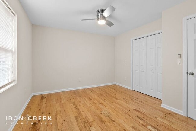 Building Photo - 9 Dundee St